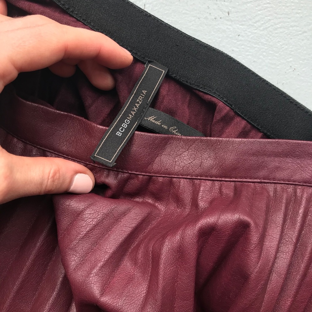 ❌❌SOLD❌❌ BCBG Faux Leather Aline Pleated Skirt